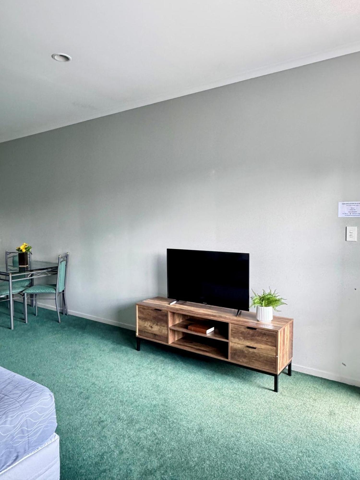 O'Reillys Motel Matamata Exterior photo